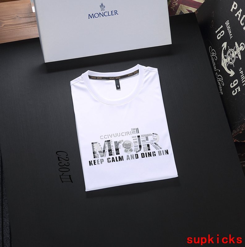 Moncler Luxury Cloth