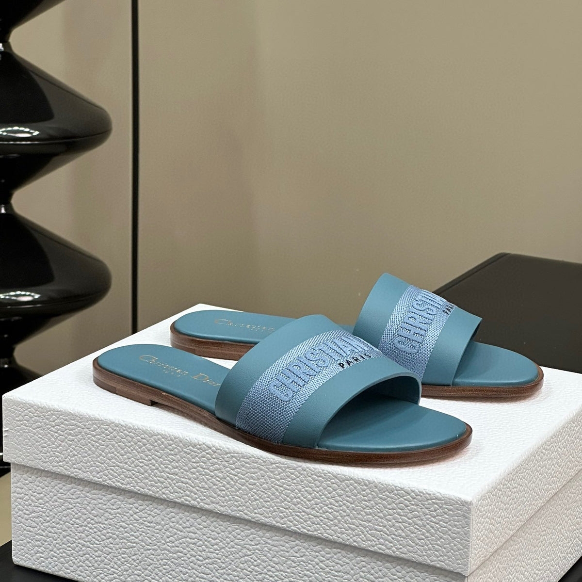 CD DWAY SLIDES