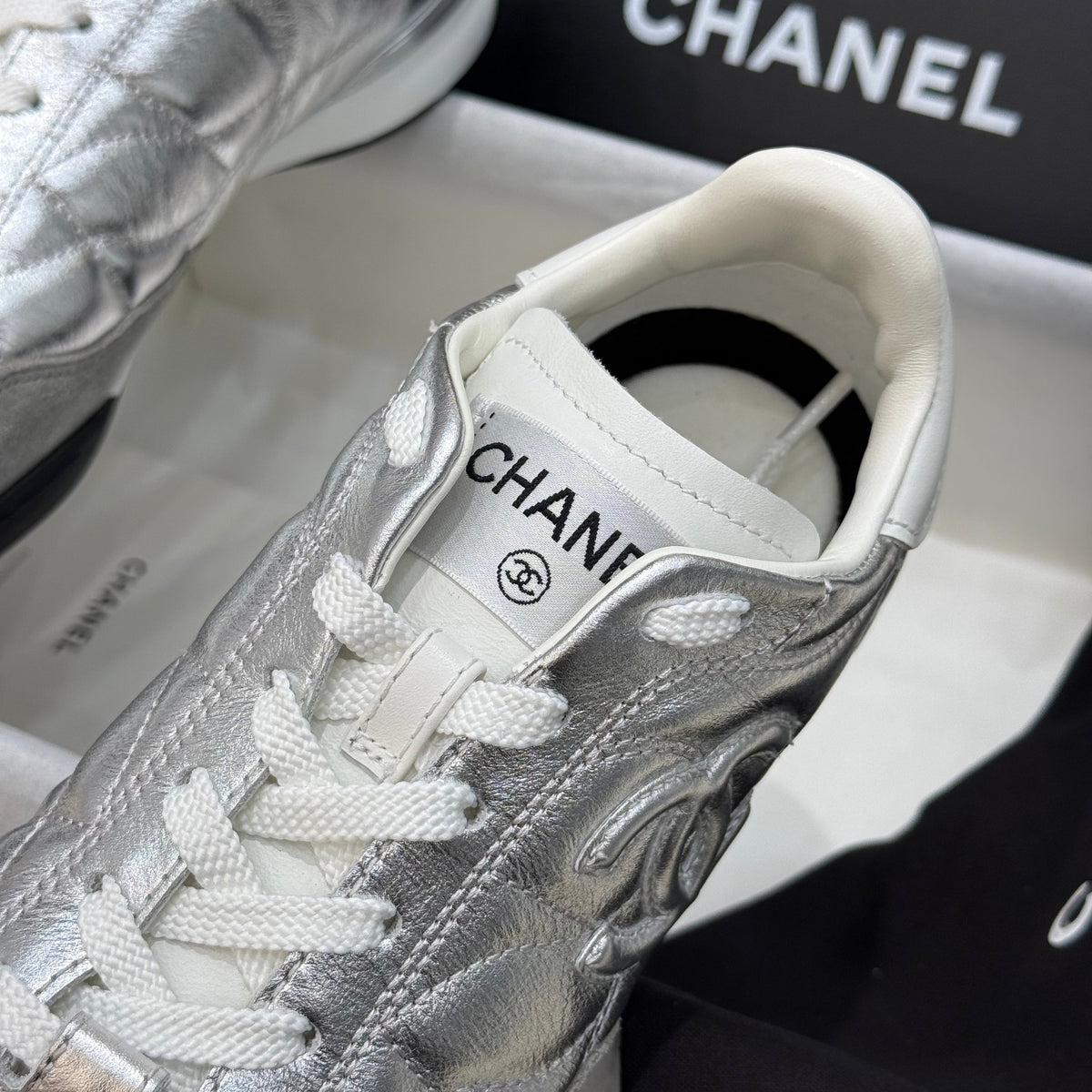 CC SNEAKER