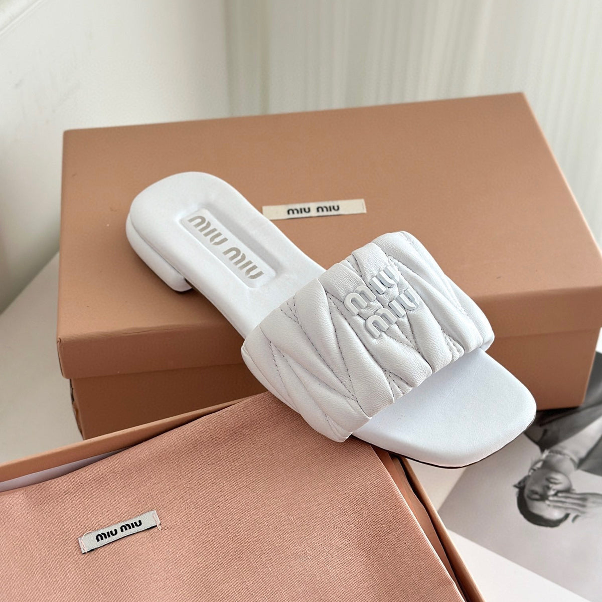 MIU M SANDALS