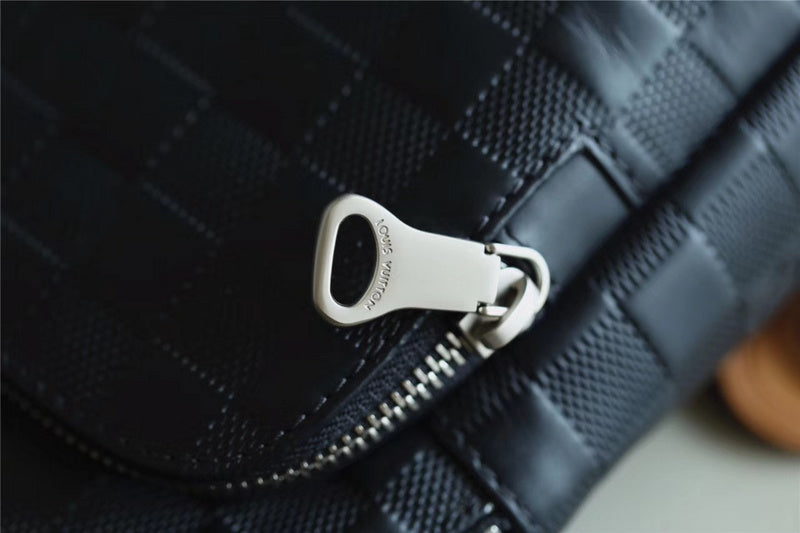 I W Fashion Lu-Vi bags - 10233