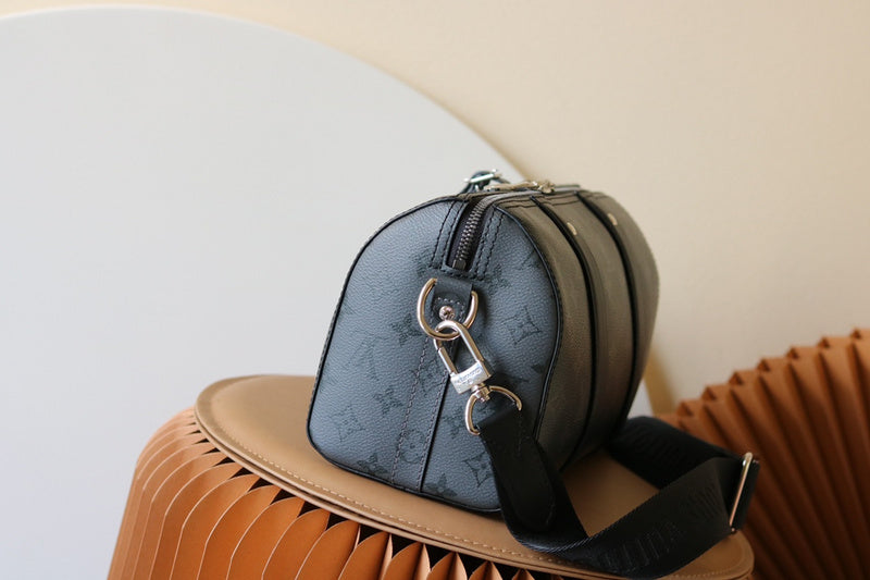 I W Fashion Lu-Vi bags - 17187