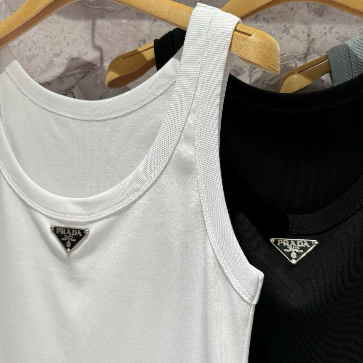 PD TANK TOP