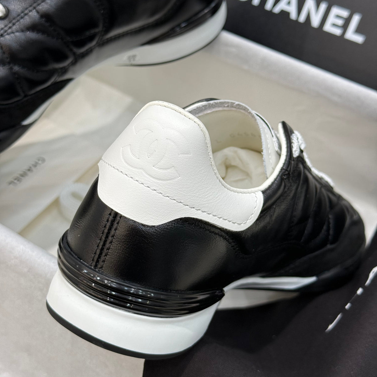CC SNEAKER
