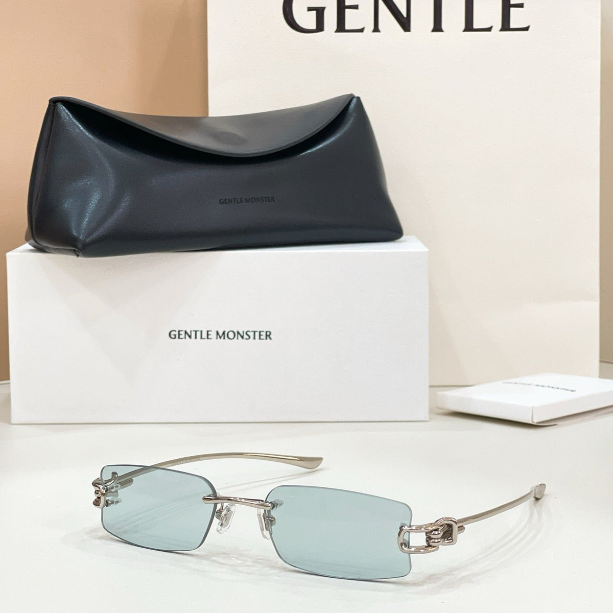 GENTLE M SUNGLASSES