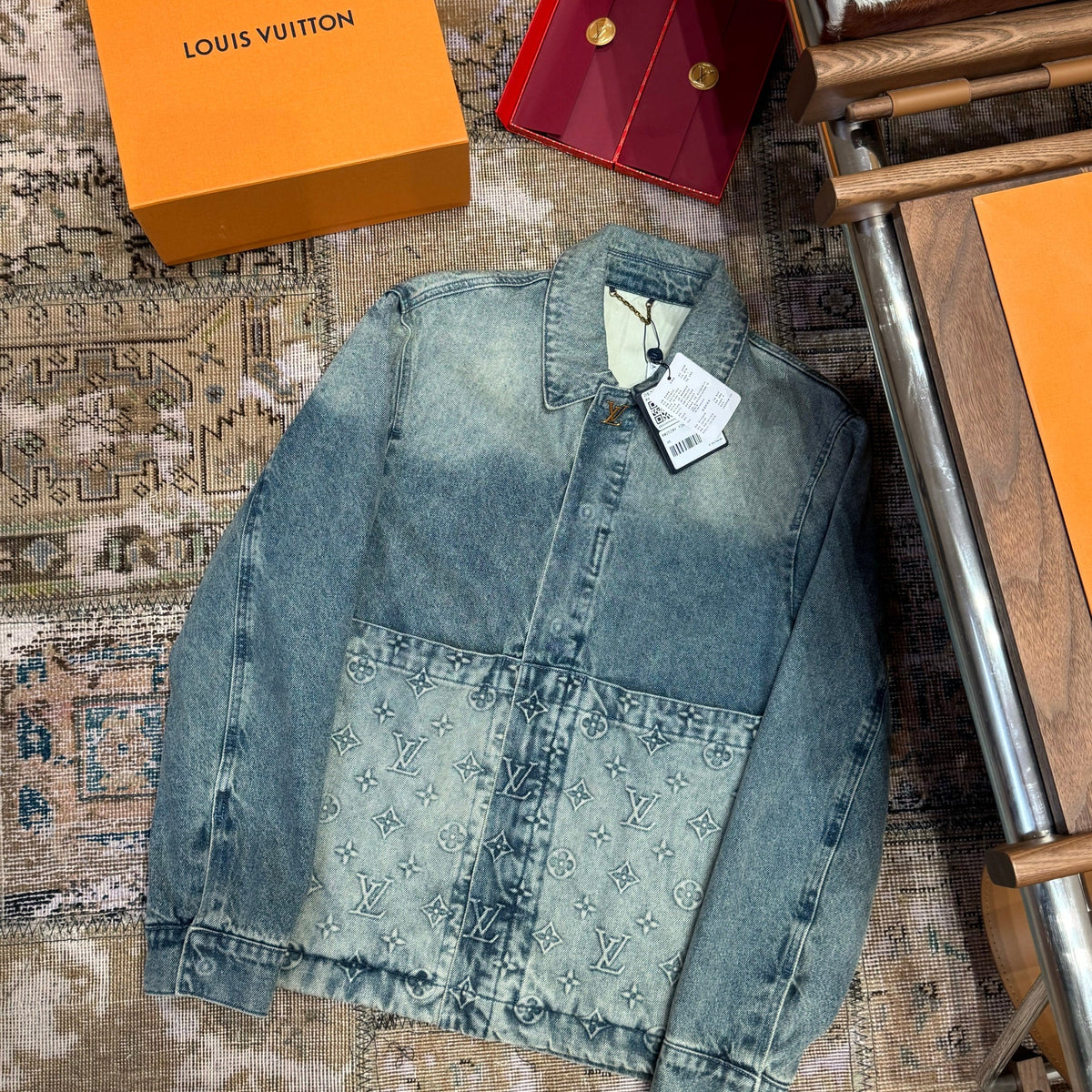 LOU DENIM JACKET