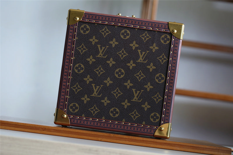 I W Fashion Lu-Vi bags - 9539