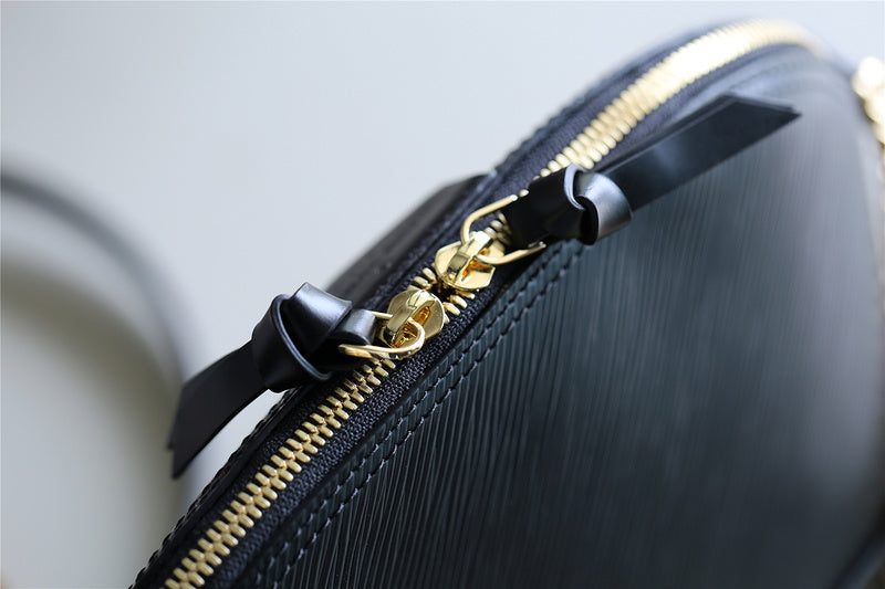 I W Fashion Lu-Vi bags - 8291