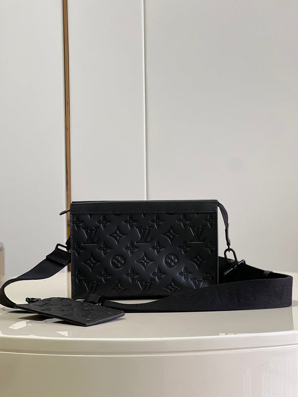 I W Fashion Lu-Vi bags - 17125