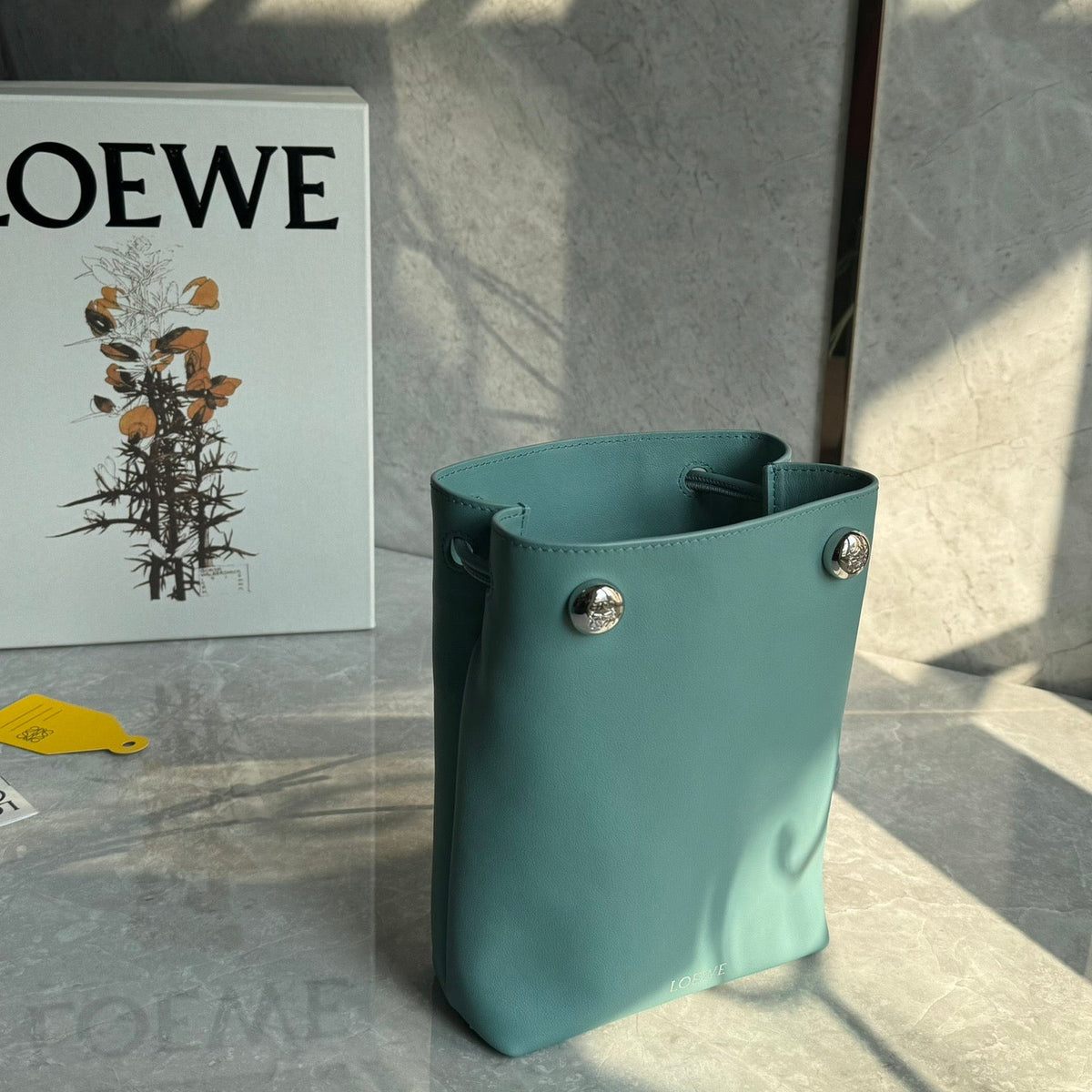 LOEW PEBBLE POUCH