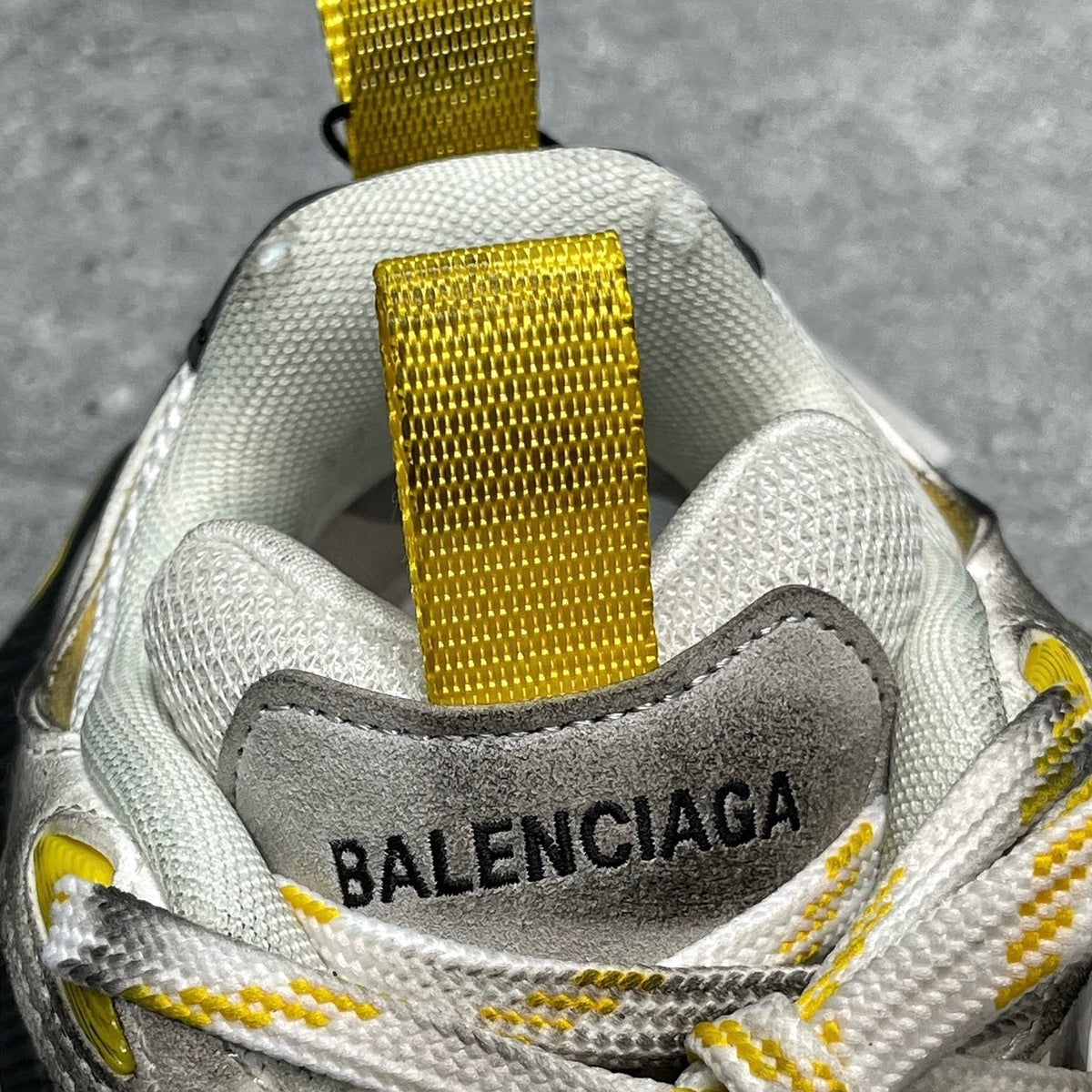BAL CARGO TRAINERS