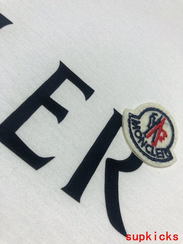 Moncler Luxury Cloth
