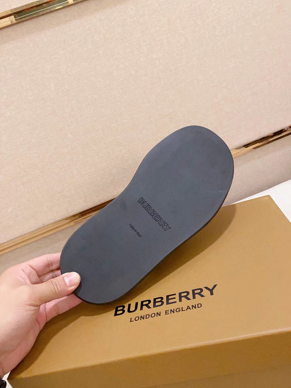 Burberry Luxury Shoes