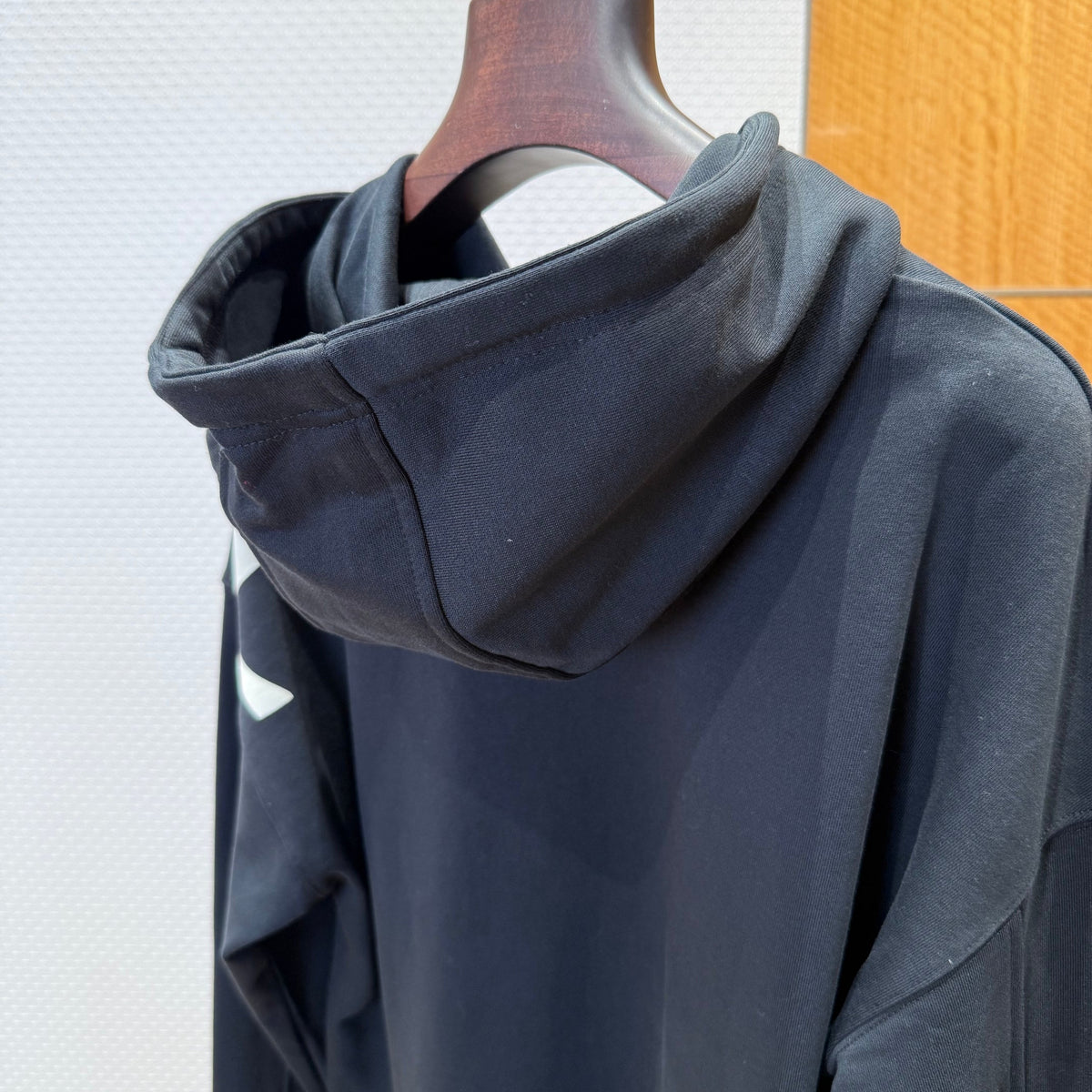 LOEW HOODIE
