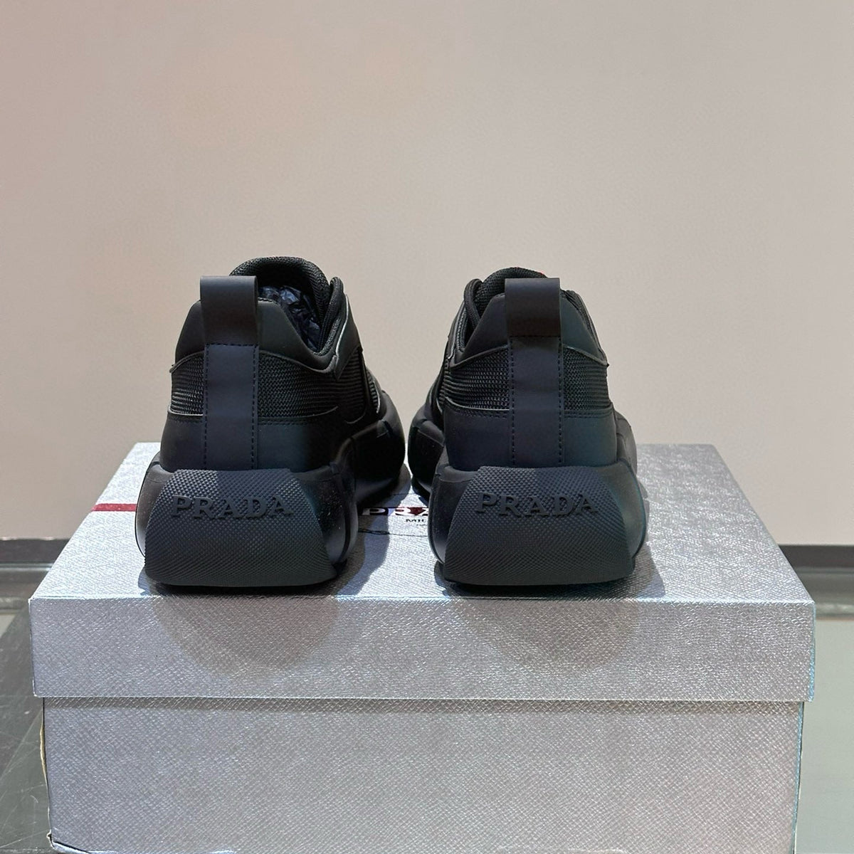 PD SNEAKERS