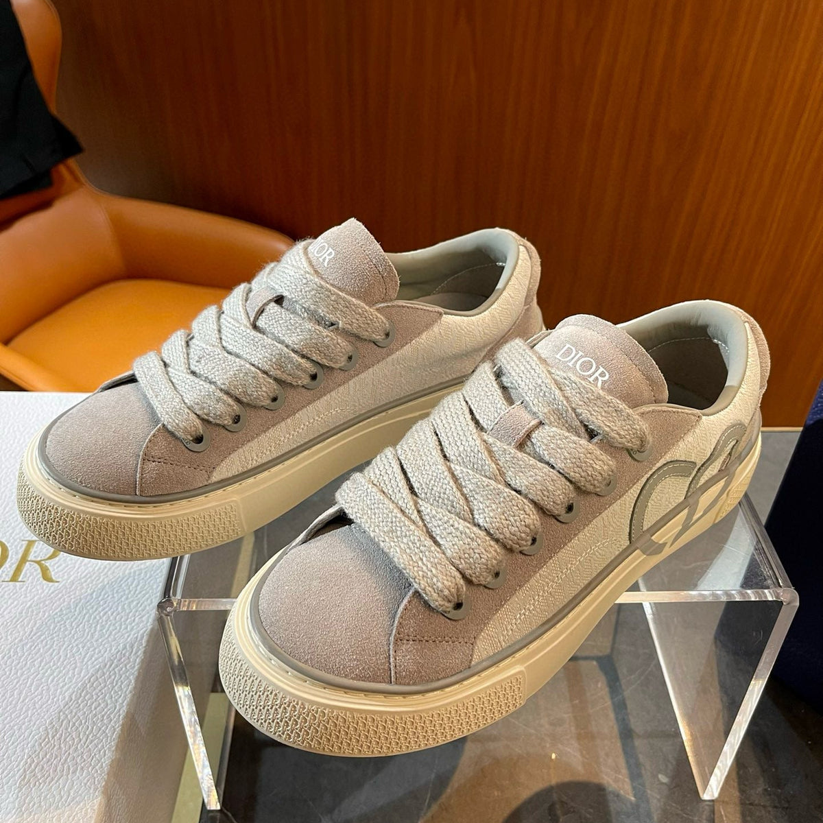 CD B33 SNEAKER