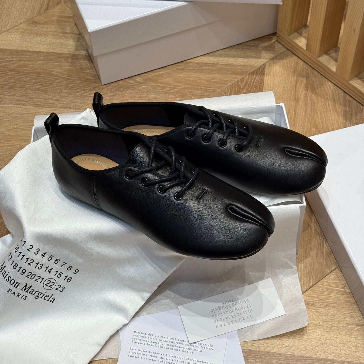 MAISON M TABI LOAFERS