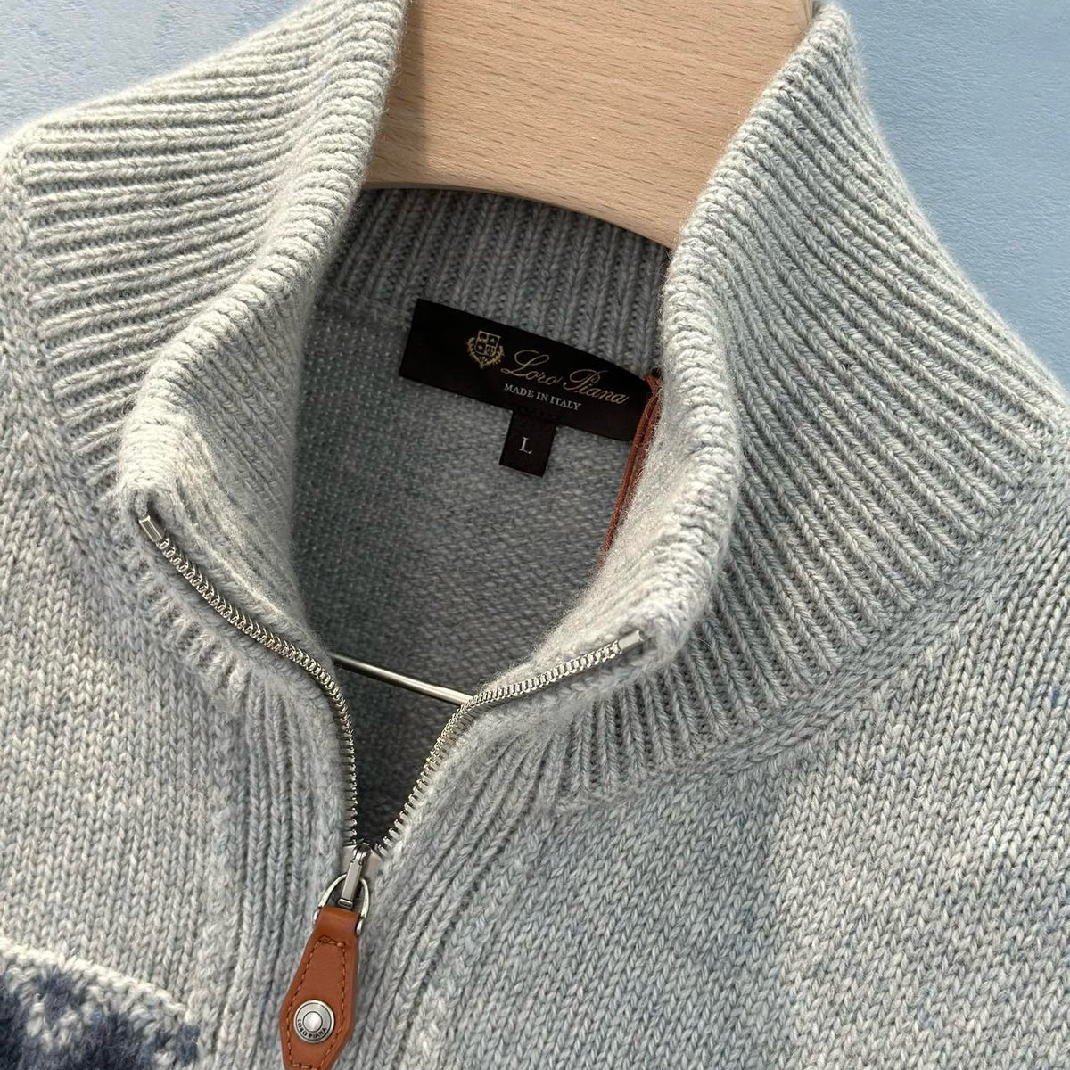 LORO P ZIP SWEATER