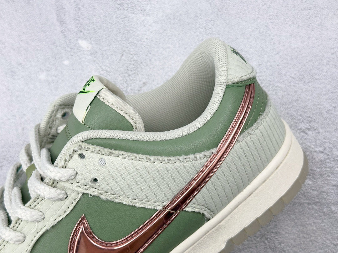 NIKE DUNK LOW KYLER MURRAY