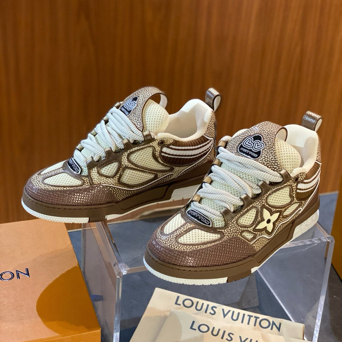LOU TRAINERS