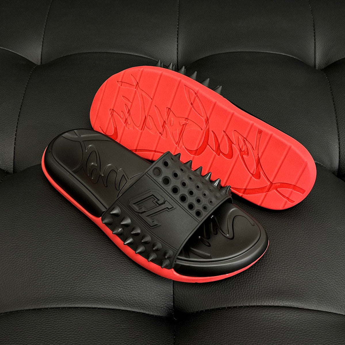 CL SPIKE SLIDES
