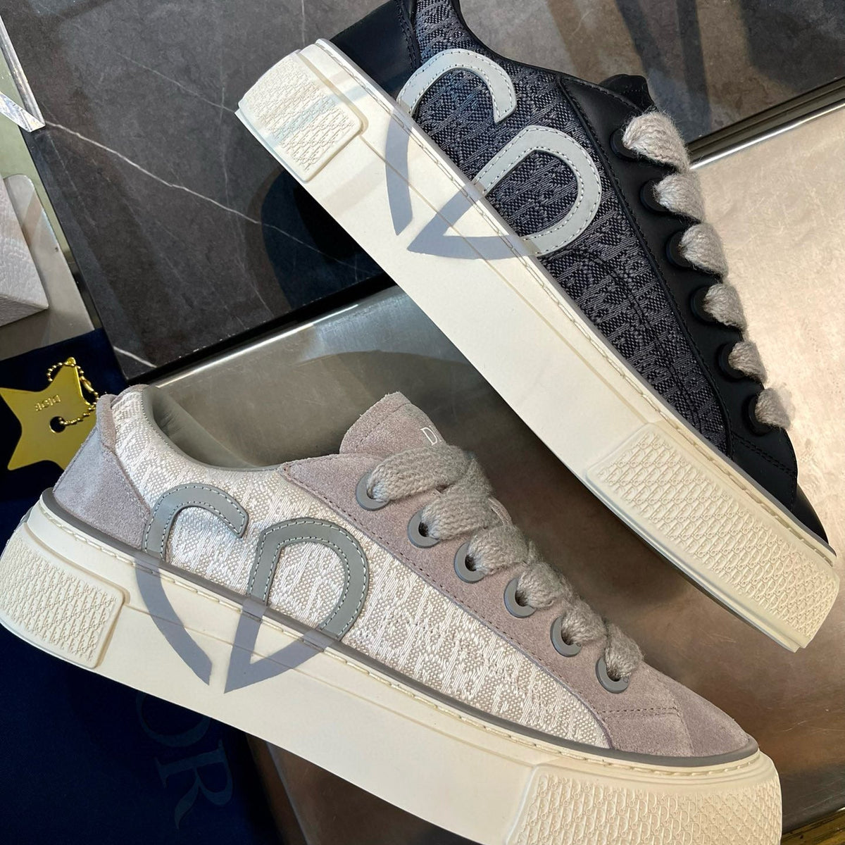 CD B33 SNEAKER