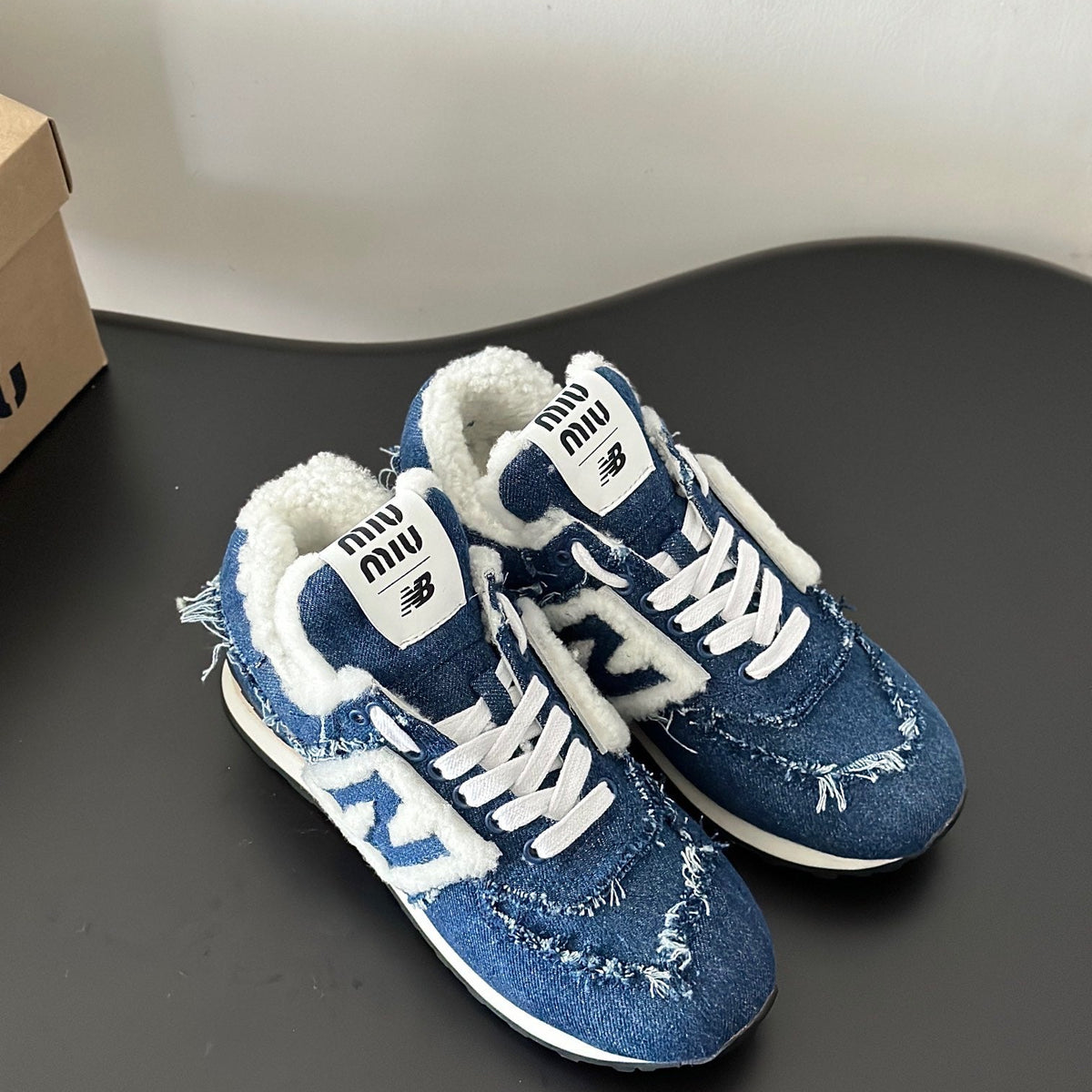 MIU M x NEW BALANCE TRAINERS