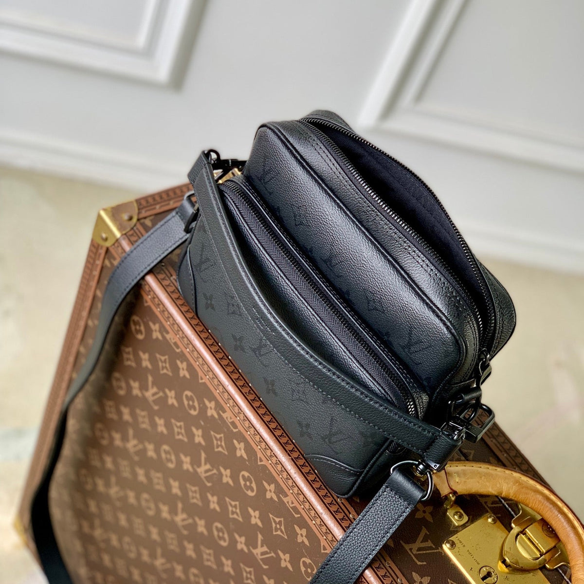 LOU NIL BAG