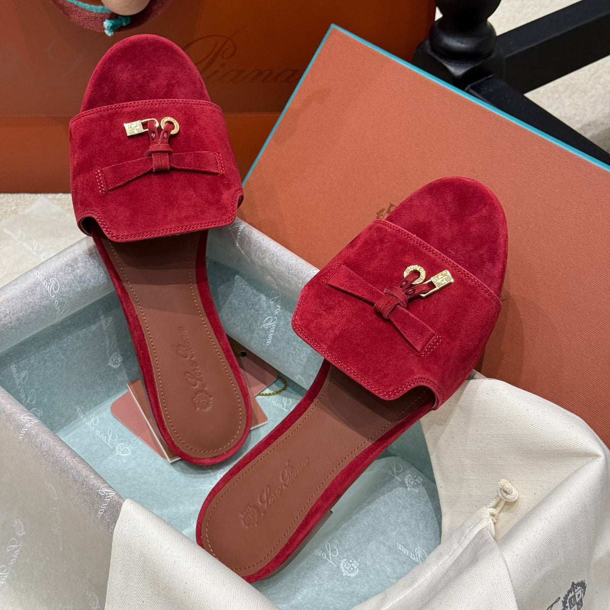 LORO P SUMMER CHARM SLIPPER