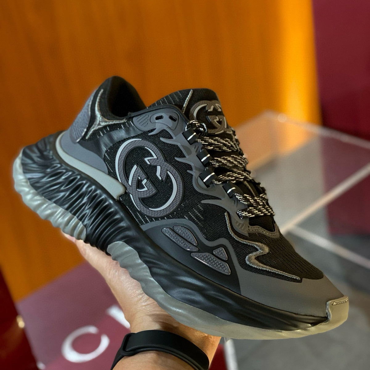 GG RIPPLE SNEAKERS
