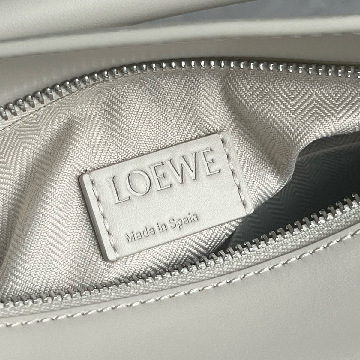LOEW SMALL PUZZLE BAG
