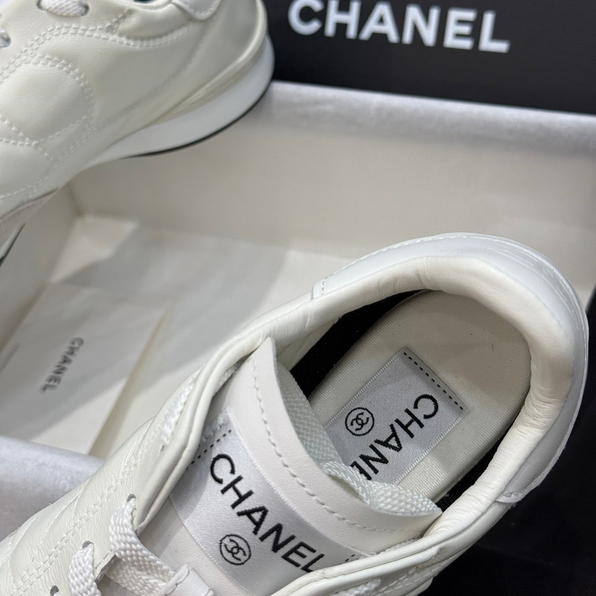 CC SNEAKER
