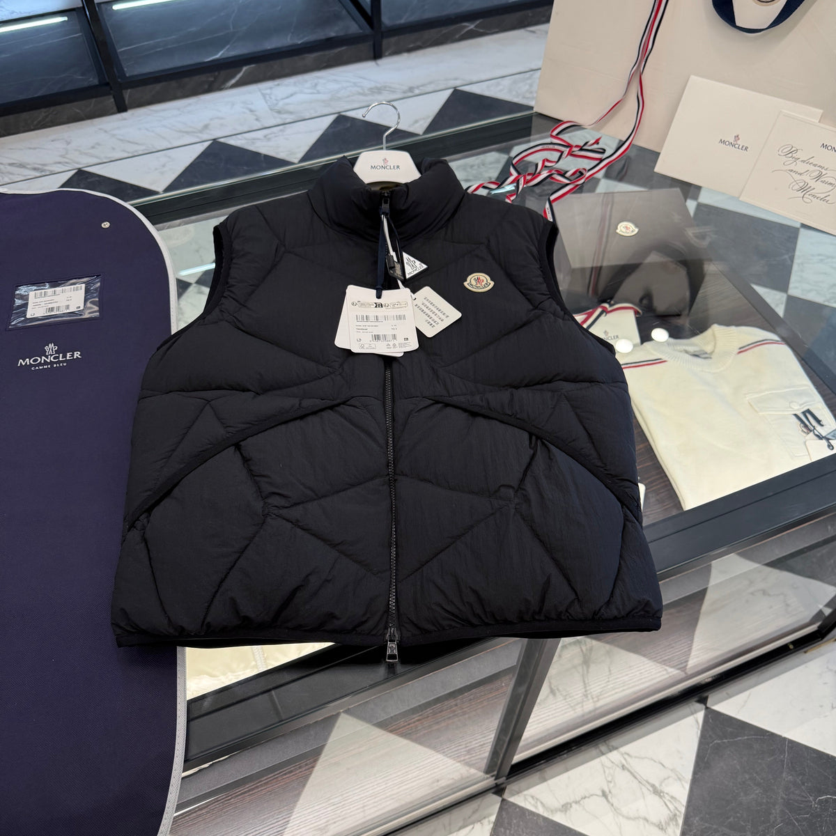 MONC VENDAVEL VEST