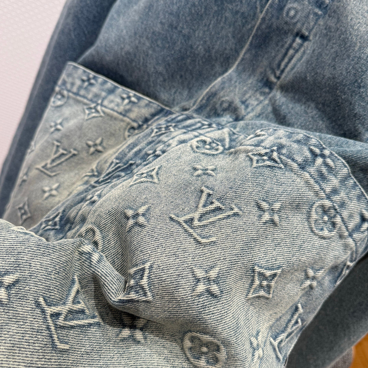LOU DENIM JACKET