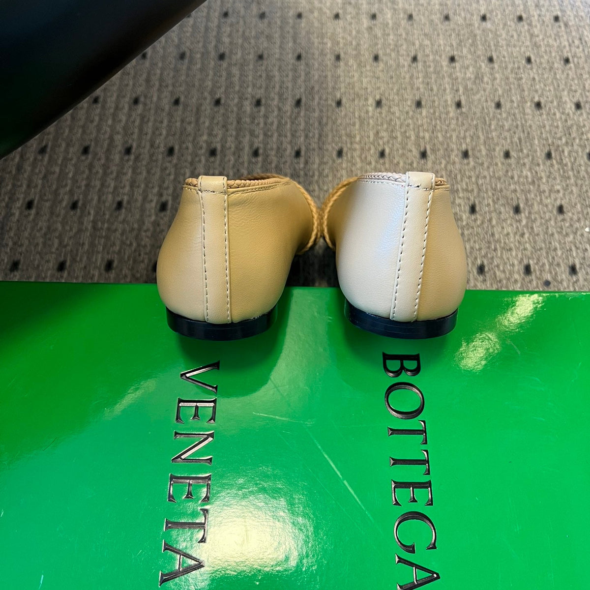 BOTT V BALLET PUMPS