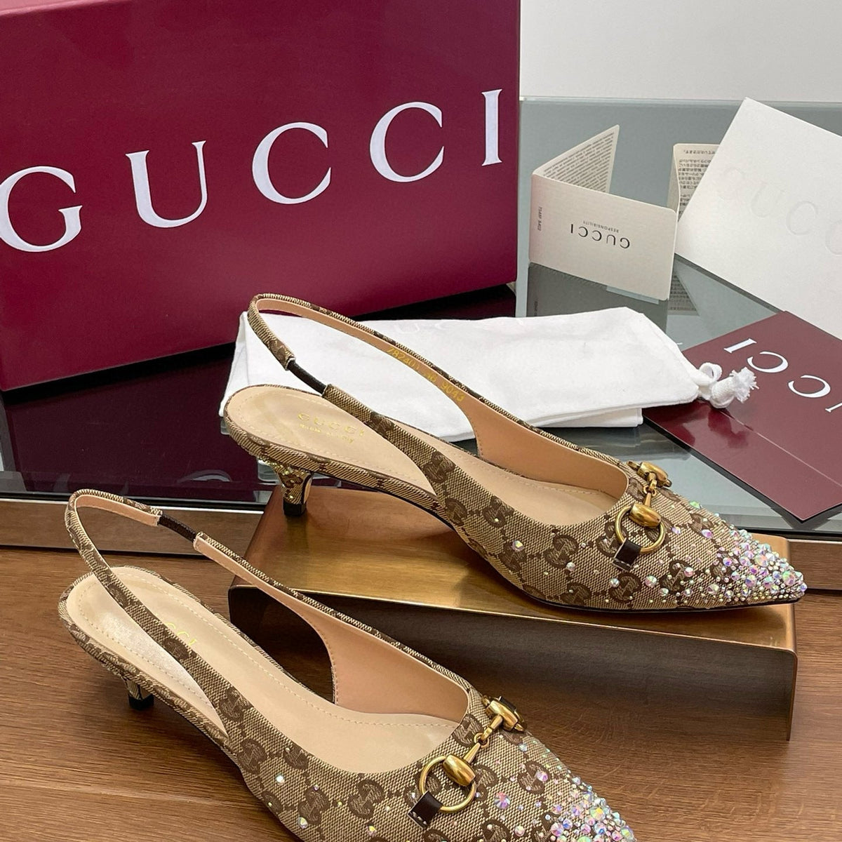 GG HEELS