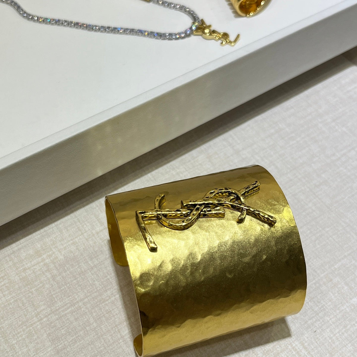 SL BRACELET