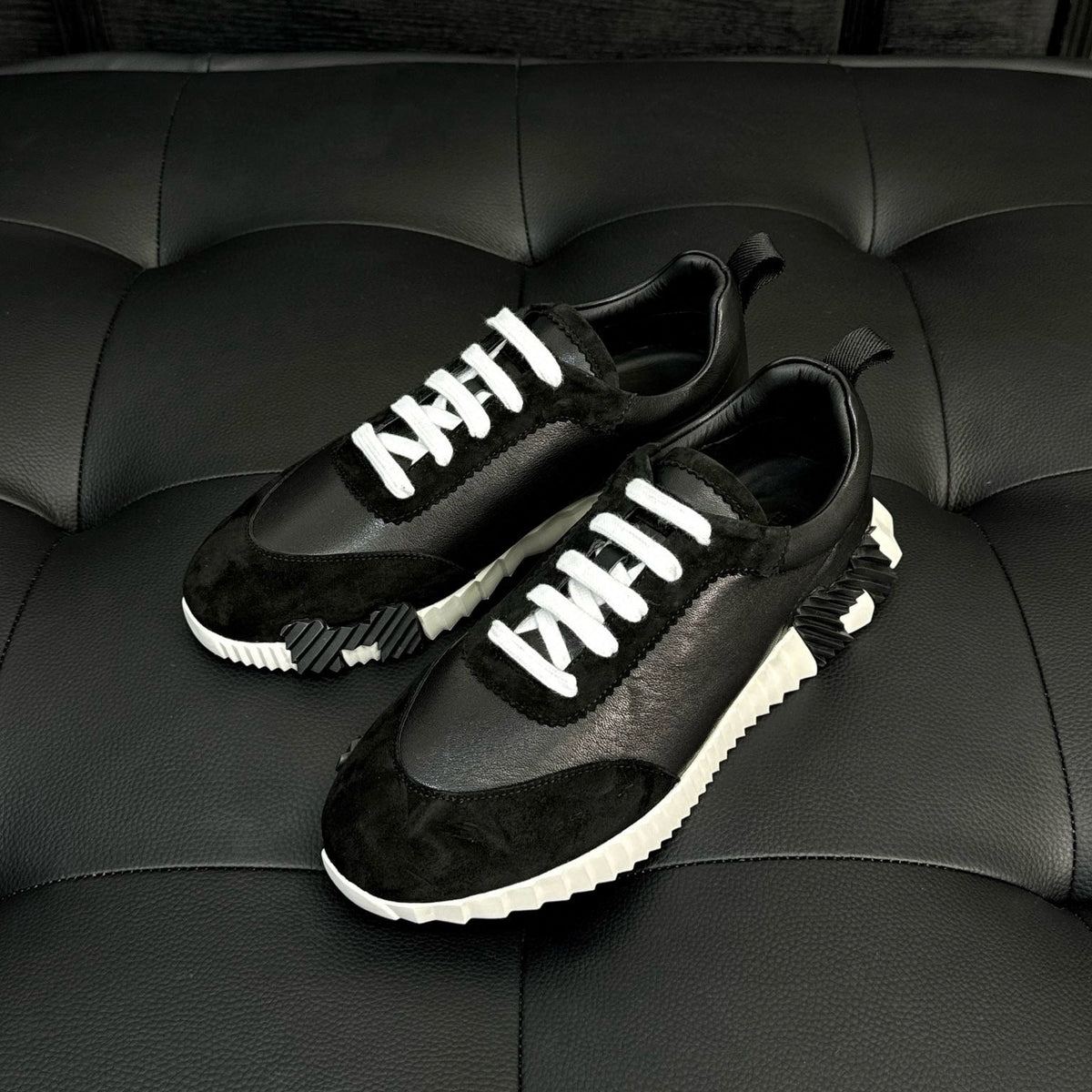HERM BOUNCING SNEAKERS