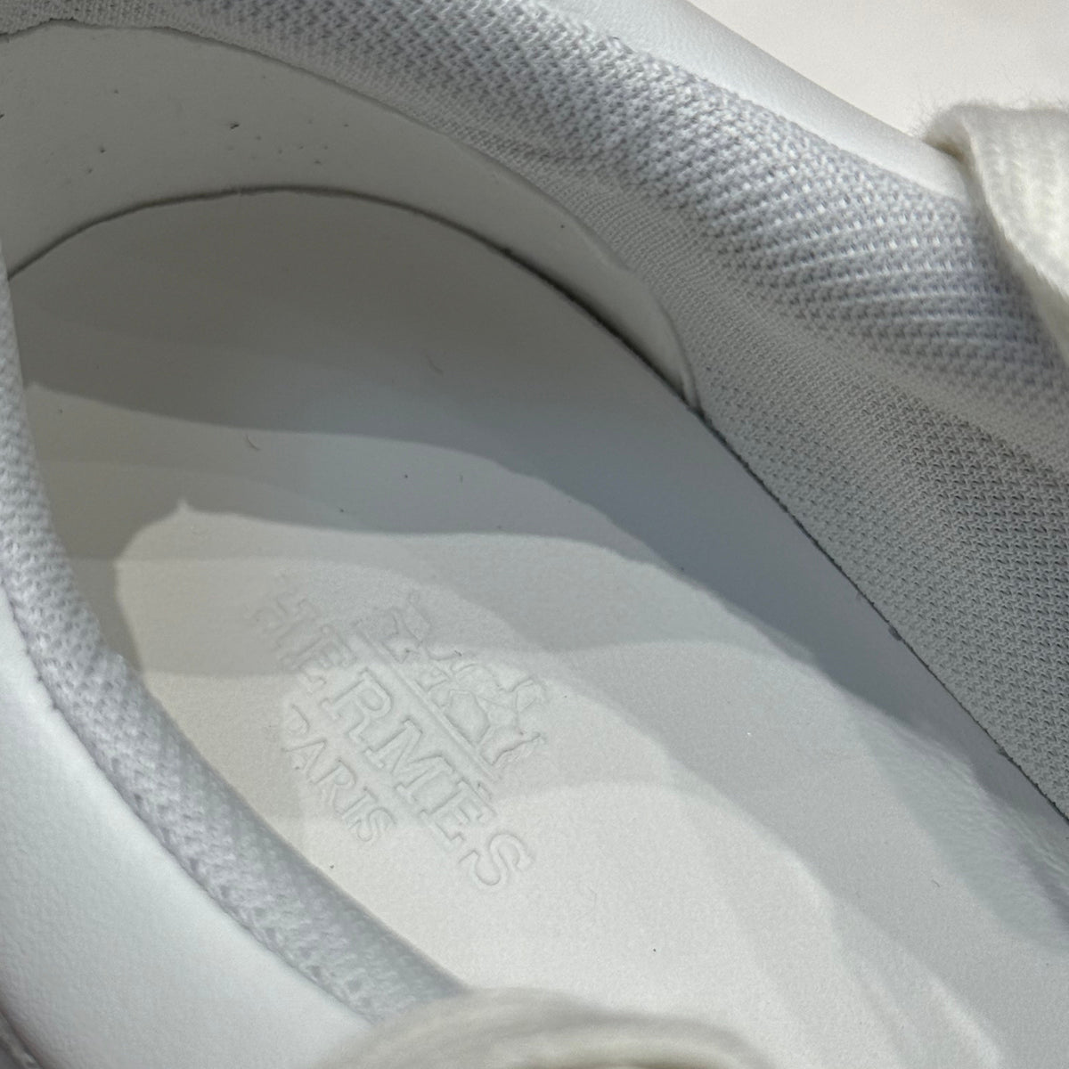HERM LOOP SNEAKER
