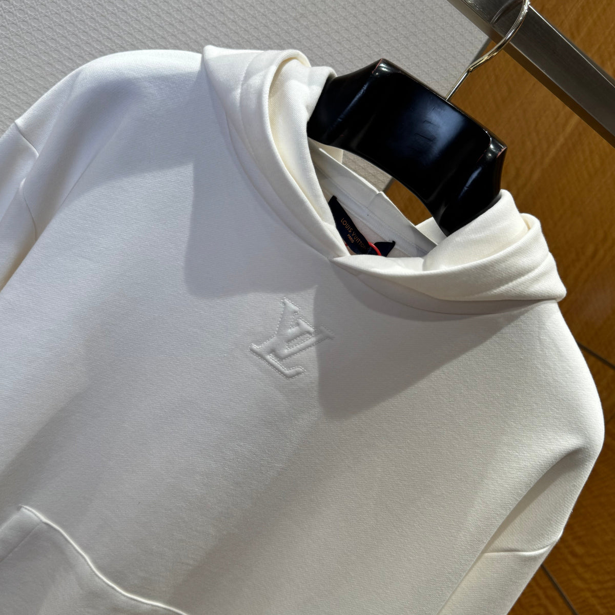 LOU HOODIE