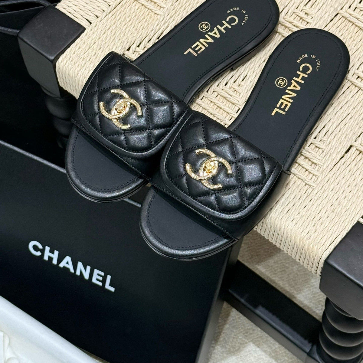 CC SANDALS