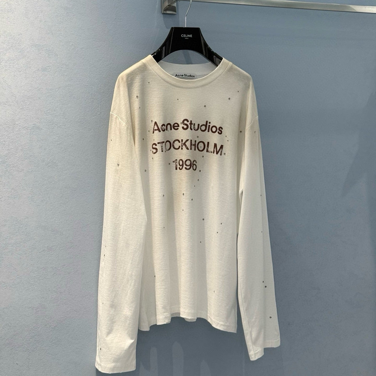 ACNE TOP