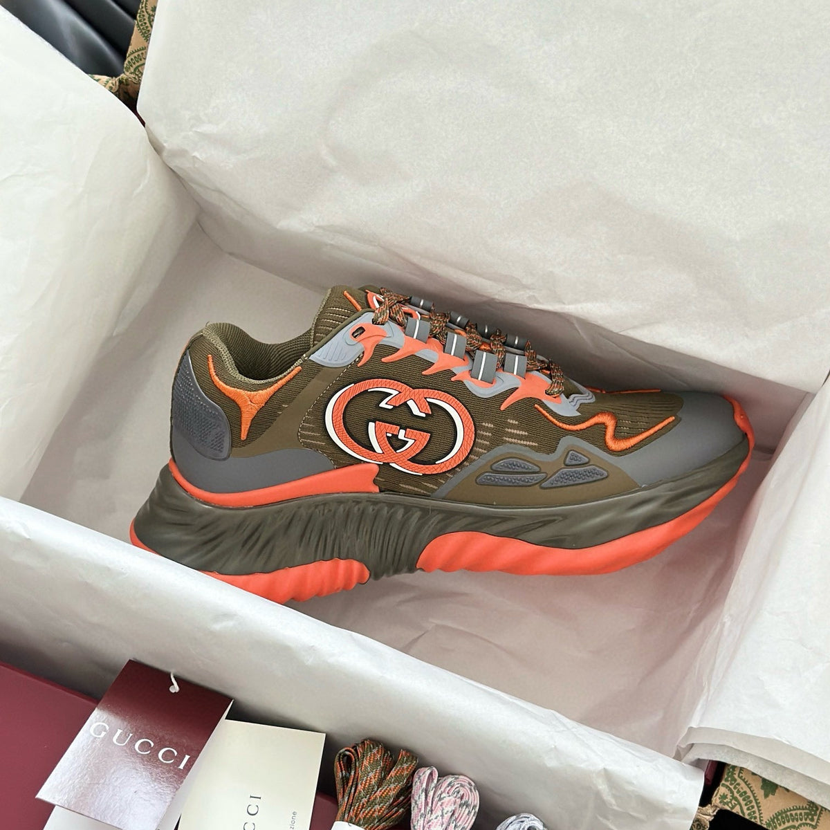 GG RIPPLE TRAINERS