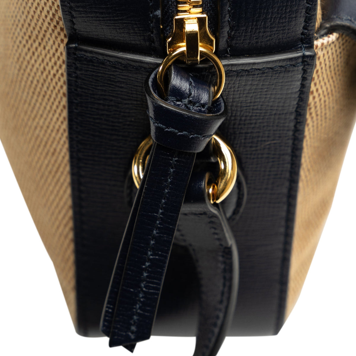 GUCCI Horsebit 1955 Flap Pocket Camera Bag