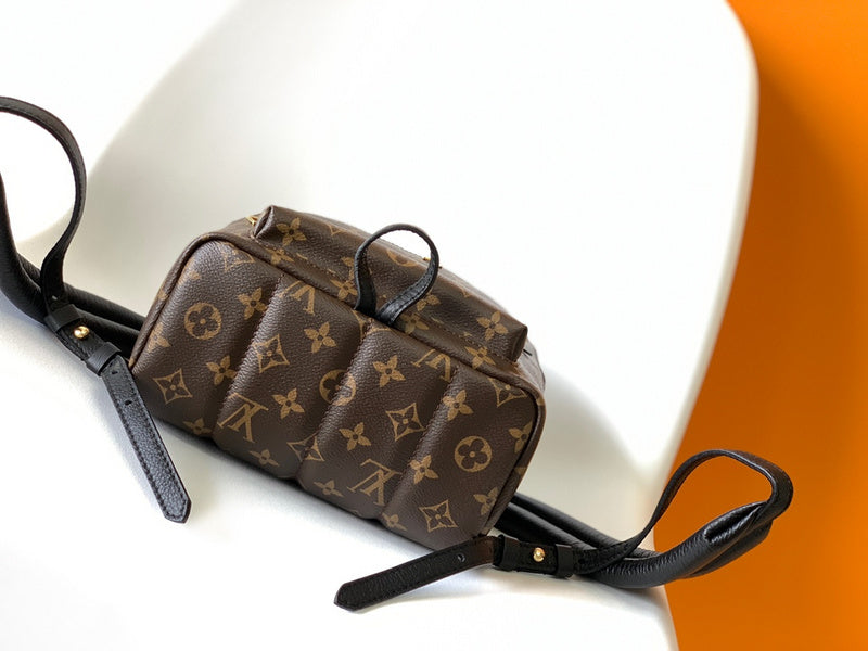 I W Fashion Lu-Vi bags - 17155
