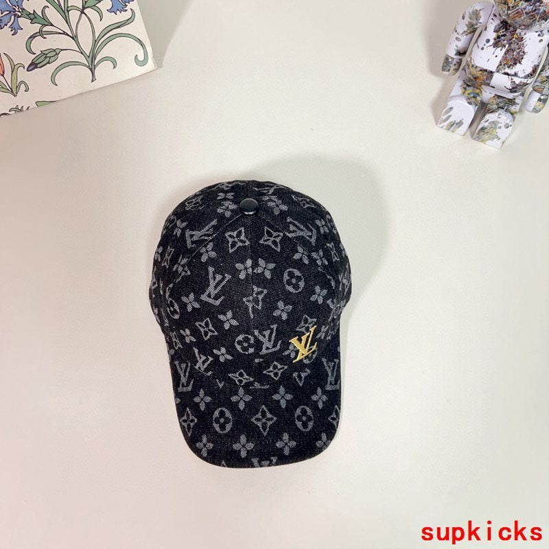 Louis Vuitton Luxury Cap