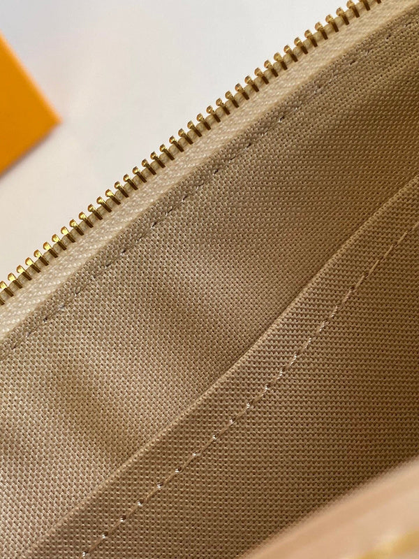 I W Fashion Lu-Vi bags - 17061
