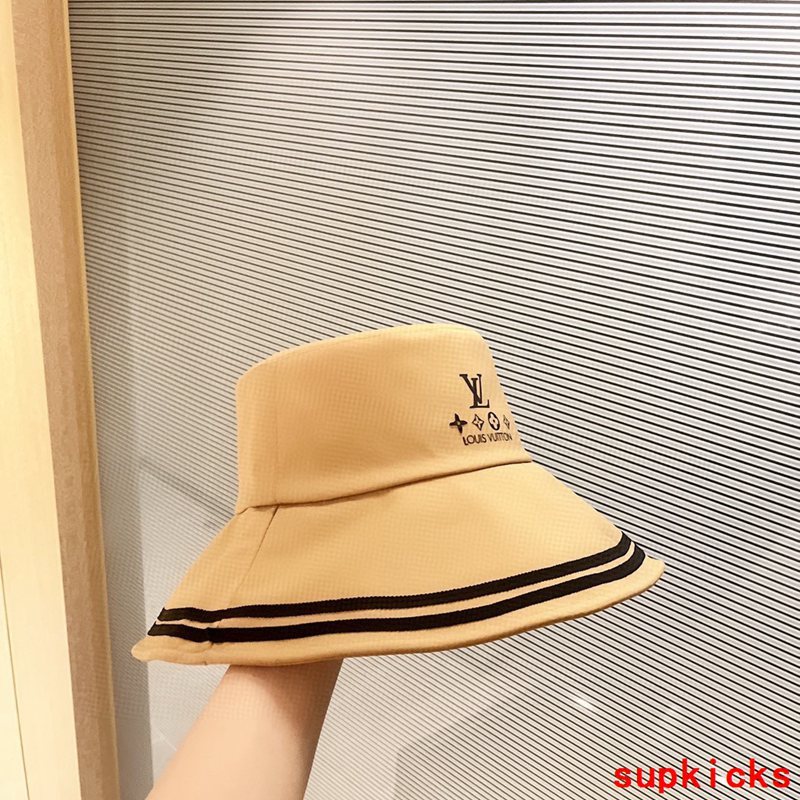 Louis Vuitton Luxury Cap