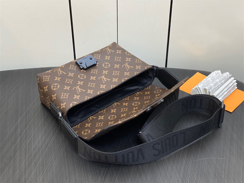 PHA - LOV Bags - 426
