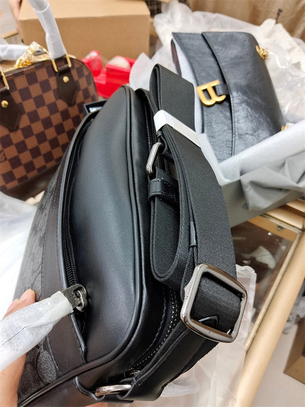 PHA - LOV Bags - 421
